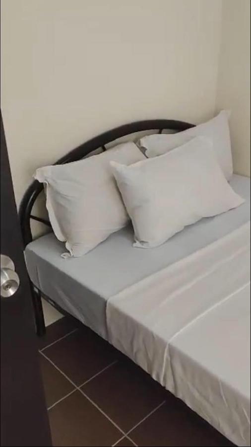 The Rochester Condo Pasig City Bagian luar foto